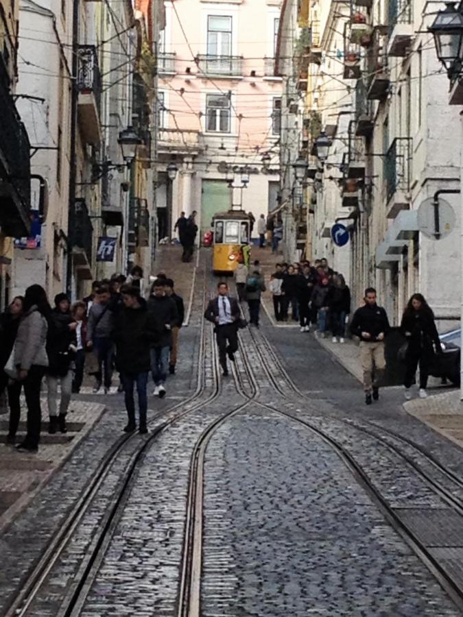 Apartment Yellow Bica Lisboa Екстериор снимка